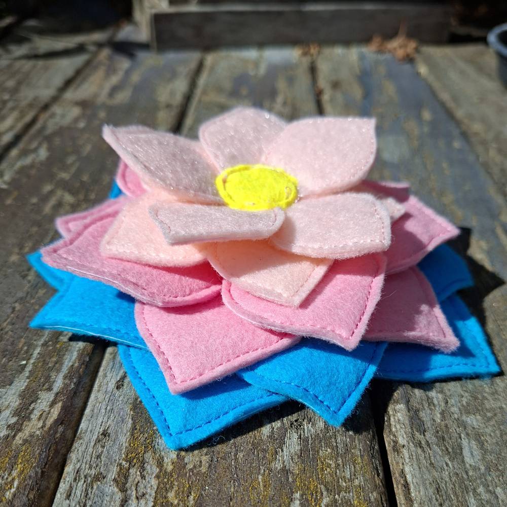 Stickdatei Deko Blume Bild 2