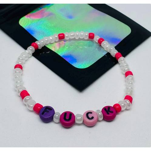 Personalisiertes Perlenarmband mit Wunschtext – Handgemachtes Statement Schmuck Y2K Boho Bild 5