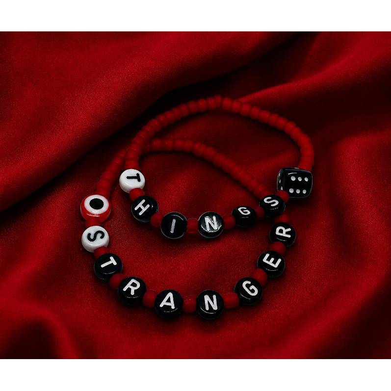 Stranger Things Armband Set 2er – Personalisiertes Freundschaftsarmband Rot Schwarz für Fans Bild 1