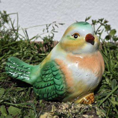 Handbemalter Upcycling-Fantasie-Vogel aus Keramik