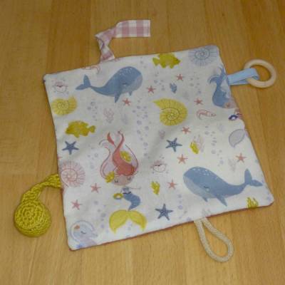 Baby-Erlebnistuch 'Meer' mit Rassel und Quietscher, Biobaumwolle, Handarbeit