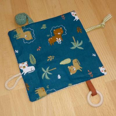 Baby-Erlebnistuch 'Tiere' mit Rassel und Quietscher, Biobaumwolle, Handarbeit