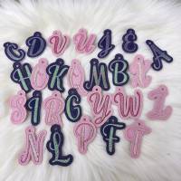 Stickdatei Schlüsselanhänger mit Hologrammfolie / Glitzerfolie ITH Set – 26 Buchstaben, ca. 7cm