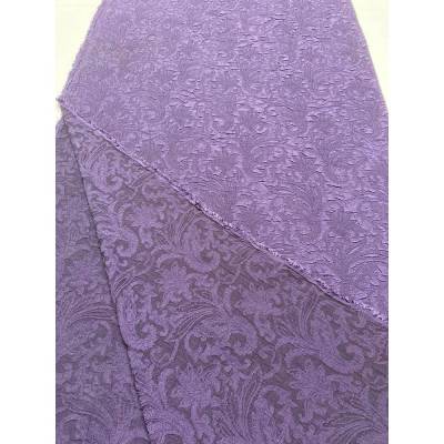 Weicher Chenille-Jacquard mit floralem Rankenmuster (Lila) – Meterware