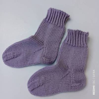 Handgestrickte Babysöckchen Gr. 80/86 aus reiner Merinowolle