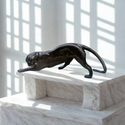 Originale Art Déco Panther-Skulptur aus Bronze – Seltene Raubkatze um 1930, 65 cm, 7 kg