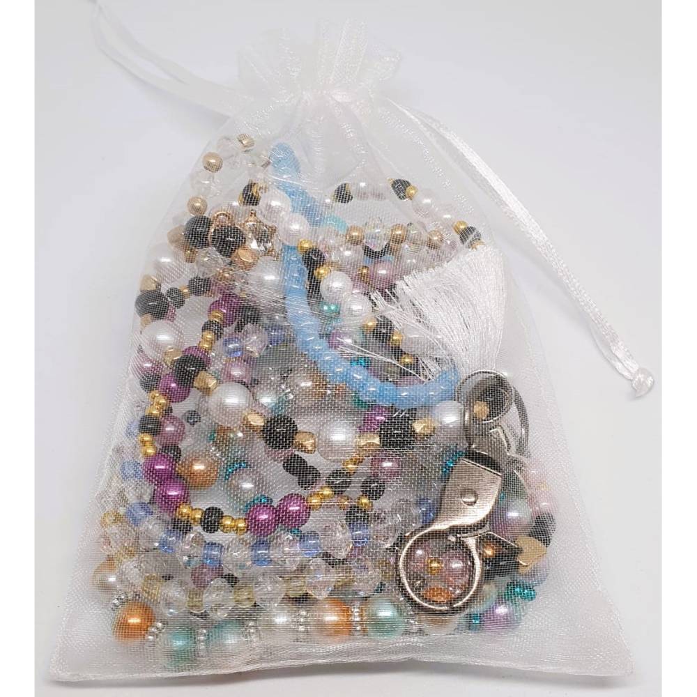 Mystery Bag: 10 handgemachte Schmuck-Überraschungen – Armbänder, Halsketten, Charms & Schlüsselanhänger Bild 6
