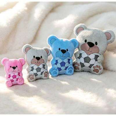 Stickdatei Teddy mit Fussball Herz In the Hoop Set 2690 – Maschinenstickerei von Design-by-Jasmina