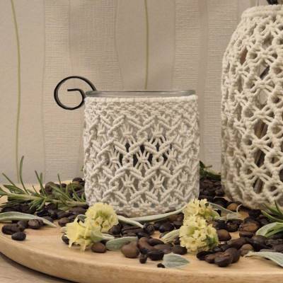 Makramee Teelicht Windlicht mit Metallhalter • Boho Kerzenhalter Handgefertigt • Hellbeige • Wohndeko Geschenk • 8cm