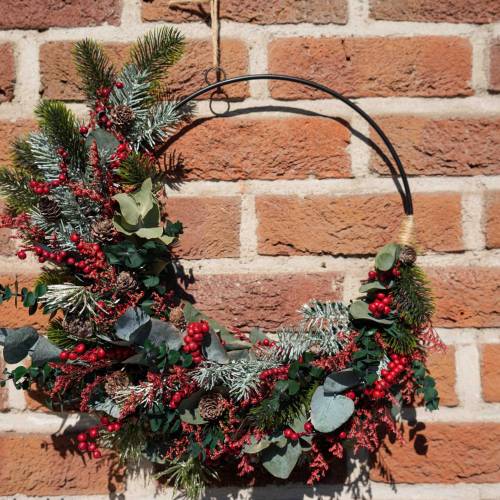 Haltbarer Festlicher Trockenblumenkranz Winter Klassik als Boho Blumenring zu Weihnachten Adventszeit