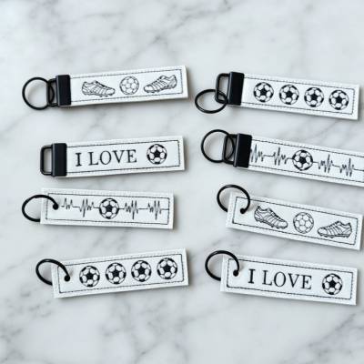 Stickdatei Fussball Schlüsselanhänger / Taschenbaumler  Set 2689