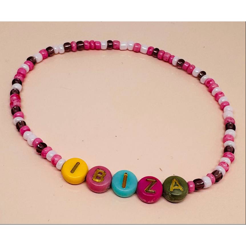 Personalisiertes Ibiza Armband – Wunschtext Boho Perlenarmband, Handmade Festival Schmuck Bild 4