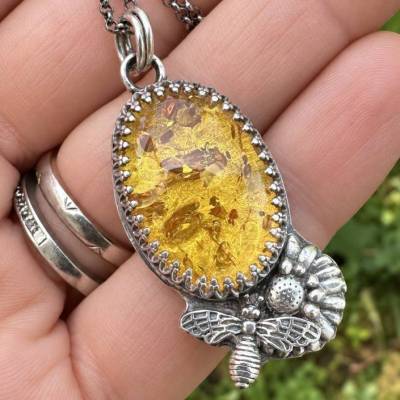 Baltischer Bernstein Anhänger, Ostsee Bernstein Halskette, Bienen Schmuck, Sonnenblumen, Ostsee Bernstein, Handmade