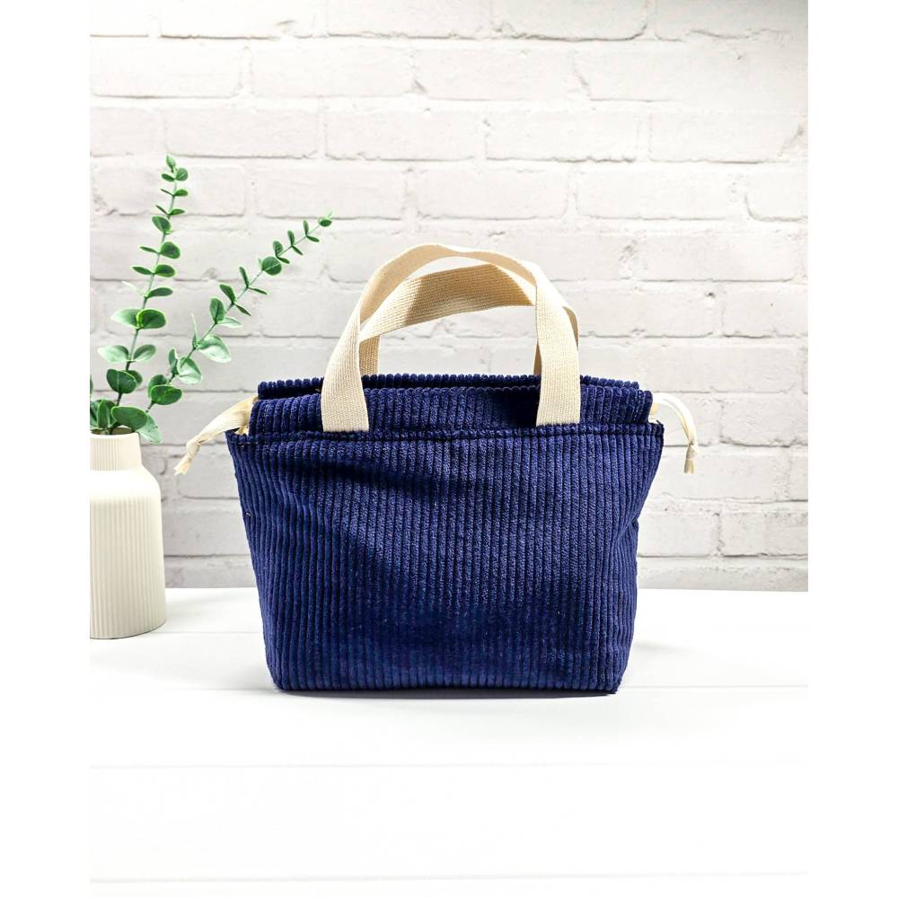 Projekttasche Cord Dunkelblau | Handarbeitsbeutel für 2 Knäuel Wolle | Socken-Stricktasche mit Tragehenkeln Bild 2