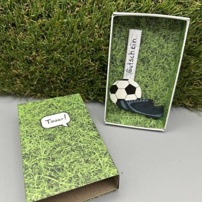 Geschenkbox Fußball - das perfekte Geschenk für Fußballfans