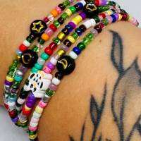 Perlenarmband mit Eule, Mond, Stern & Herz – Handgemachtes Kawaii Boho Armband Y2K Unikat