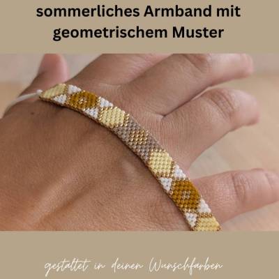 Geometrisches Perlenarmband handgewebt – personalisiert in deinen Wunschfarben | Boho Schmuck Unikat