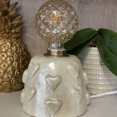 Tischleuchte Nachttischlampe Tischlampe "Perlmutt Herzen" aus Steingut Keramik