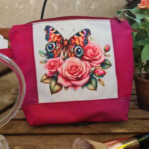 Kosmetiktasche Schmetterling Rosen pink – Make-up Tasche wasserabweisend, Beauty Bag stabil, Geschenk für Frauen, Organi
