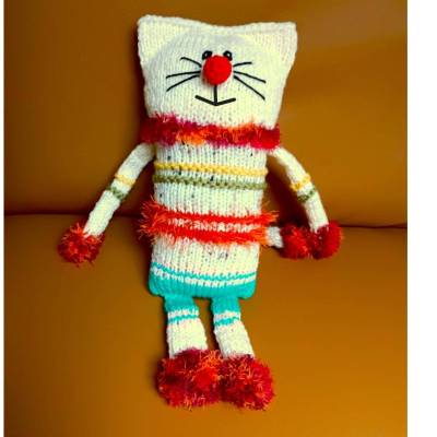 Gestrickte Katze Deko Kissen 36 cm Dekokatze Amigurumi