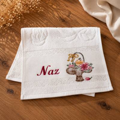 Personalisiertes Gästehandtuch Naturweiß | Mit Wunschname & Blumenkorb-Stickerei | 30 × 50 cm | 100 % Baumwolle