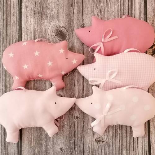 5 Schweine aus Stoff in rosa - Glücksbringer für den Schulanfang // Deko Kinderzimmer // Geschenk neuer Job
