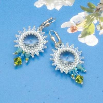 funkelnde Ohrringe grau, Hochzeit, Festivität, Ohrhänger, Glasperlenschmuck, Geschenkidee, Unisex, handgemacht Unikat