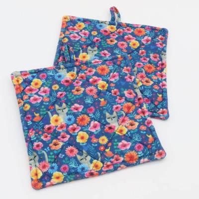 2er Set Topflappen Baumwolle 19x19 cm Thermolam Hitzeschutz Küche Untersetzer Geschenk Dunkelblau Katzen Blumenmuster