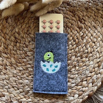 Pillentasche besticktes Pillenetui Pillenhülle Tablettenhülle Tablettenetui Filz Pille Anti-Baby-Pille Hülle Etui Dino