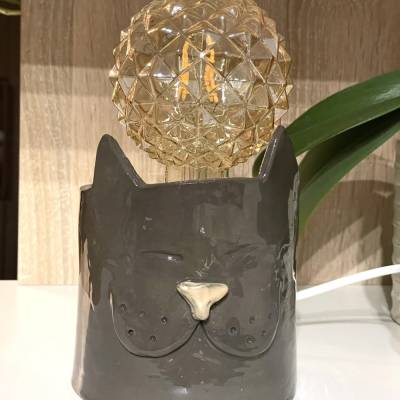 Tischlampe Tischleuchte Nachttischlampe "Grinsekatze" aus Steingut Keramik handgefertigt