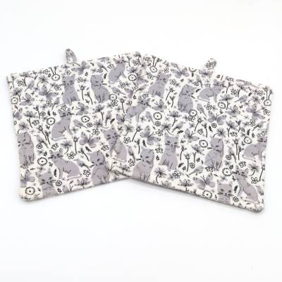 Topflappen Katzenmotiv 2er Set Baumwolle 19x19 Hitzeschutz Küche Untersetzer Geschenk Grau Weiß Schmetterling Modern