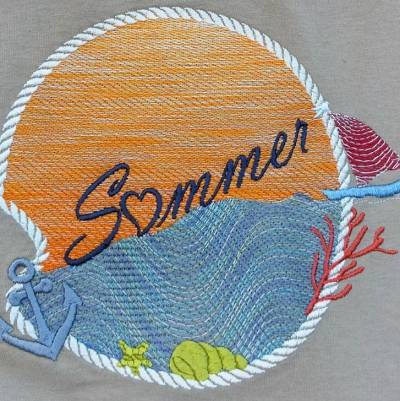 Stickdatei Sommer nautic 10x10cm – Maritimes Stickmotiv Sonne, Meer, Anker & Segelboot
