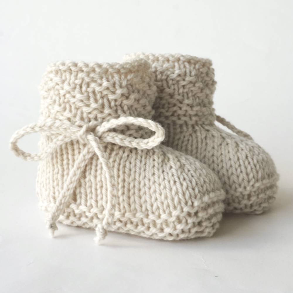 Strickanleitung Babyschuhe Strickschuhe PDF E-Book Stricken Handarbeit Baby Taufschuhe Bild 2