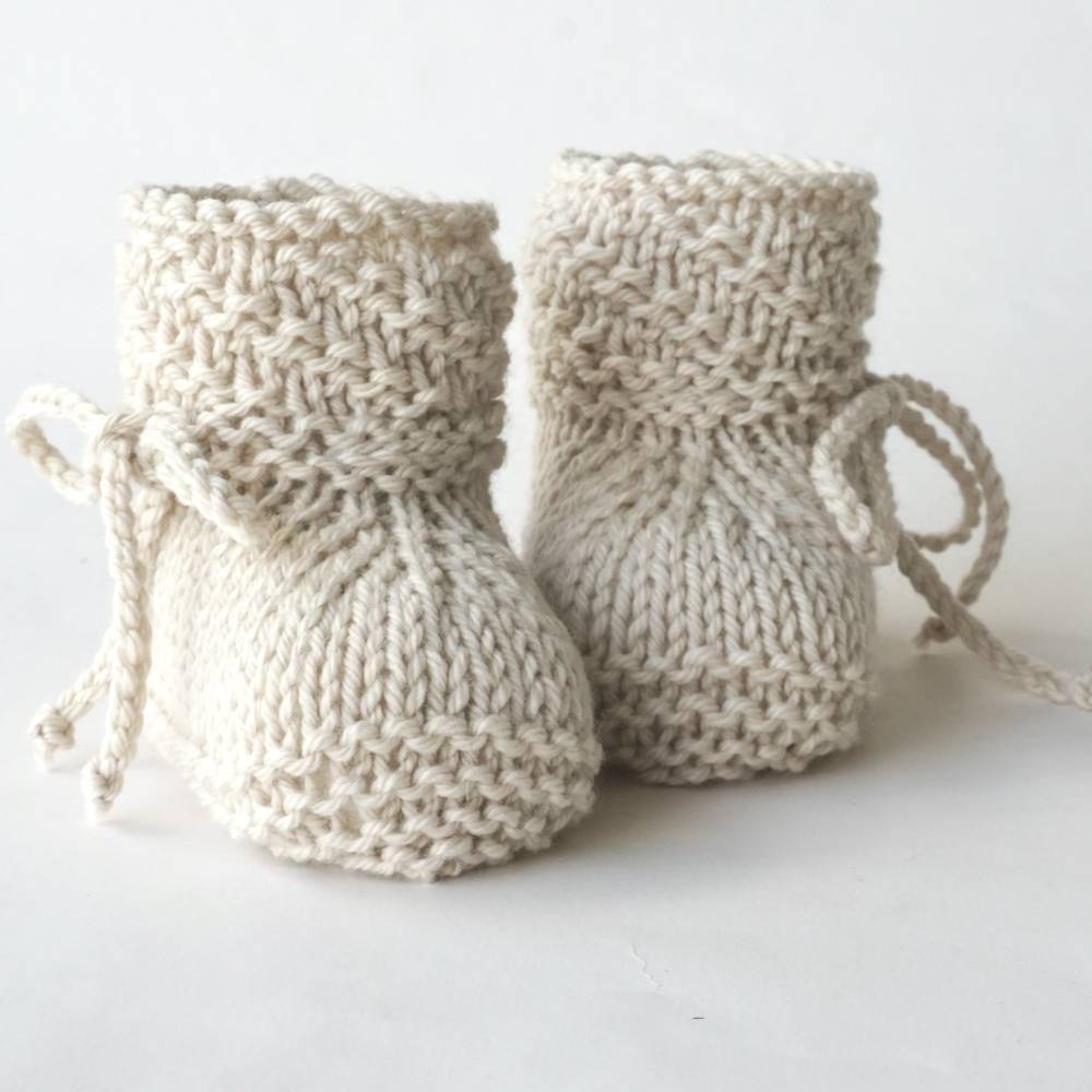 Strickanleitung Babyschuhe Strickschuhe PDF E-Book Stricken Handarbeit Baby Taufschuhe Bild 4