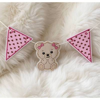 Stickdatei Bruni mit Schleifchen Wimpel  In the Hoop Set 26109 – Maschinenstickerei von Design-by-Jasmina