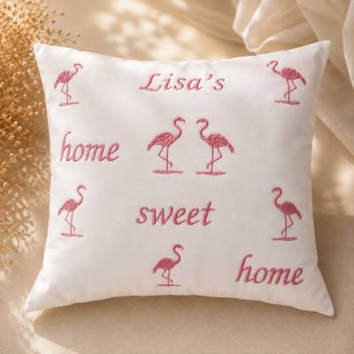Personalisiertes Dekokissen 40 × 40 cm | Flamingo-Stickerei | Mit Wunschname | Besticktes Sofakissen | Geschenk | Home