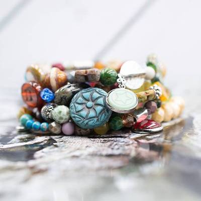 Buntes Perlenarmband Set, hippie Schmuck stapelbar, Unikat bohemian Bettelarmband, Geschenkidee für sie, Weihnachten