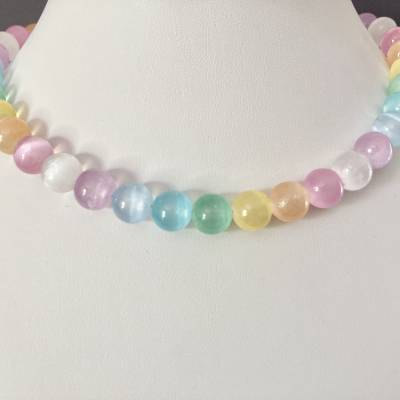Bunte Edelsteinkette: Selenitkette mit Silberverschluss, 42 cm lang, Selenit bonbonfarben, Geschenk Frau, Handarbeit