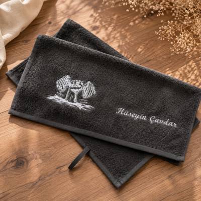 Personalisiertes Fitnesshandtuch 50 × 90 cm | Mit Wunschname & Fitness-Stickerei | 100 % Baumwolle | Gym Handtuch | Spor