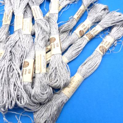 Set, 10 x Stickseide, Stickgarn, alwo, Elga, glänzend, silbergrau, Vintage, DDR Sammler