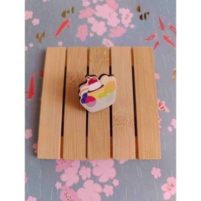 Purin à la Mode Holz Pin