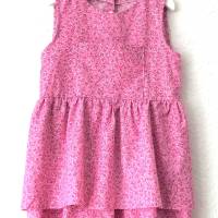 Sommerkleid für ein kleines Mädchen, rosa, Motiv - Blumenzweige