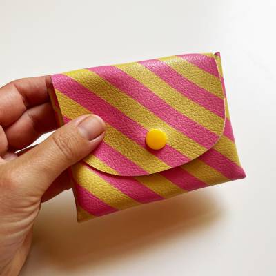 Pixie Wallet "Stripes Pink Yellow" - Geldbörse aus veganem Kunstleder