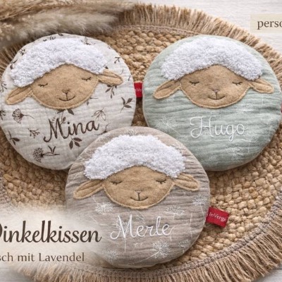Bio Dinkelkissen mit Namen Baby – personalisiertes Wärmekissen Schaf – Geburtsgeschenk optional Lavendel