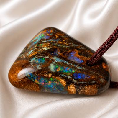 Boulder-Matrix-Opal Anhänger – Amulett & Glücksbringer | Unikat aus Australien | 3,5×3×1,1 cm