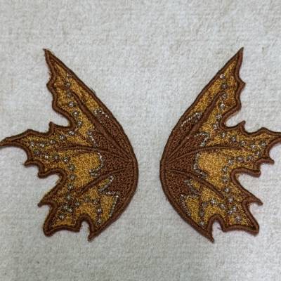 Elfenflügel gestickt im Freestanding Lace