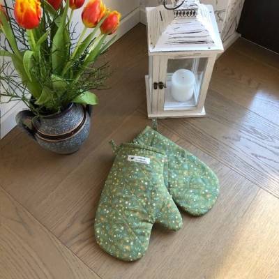 Ofenhandschuhe grün mit wärmeabweisenden Vlies, auch für kleine Hände