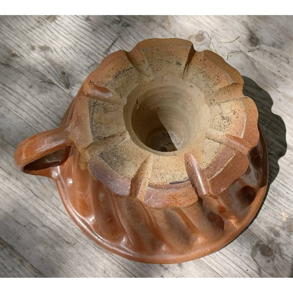 Vintage - alte Gugelhupf Backform in Ton