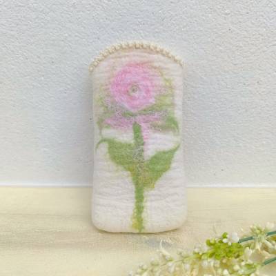 KLEINES ETUI/TÄSCHCHEN, einzigartiges Rosenmotiv, Naturmaterial Wolle, Handmade, Weiß/Rosa/Grün,