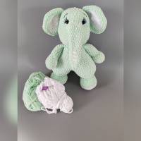 Handgehäkelter Elefant